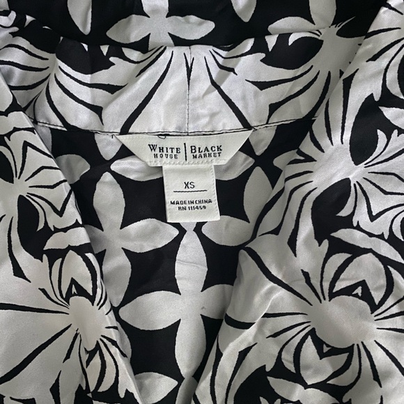 White House BM 100% Silk top - Picture 5 of 8